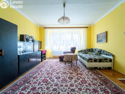 Prodej bytu 4+1 Zásmuky, Pražská 290 č. 16