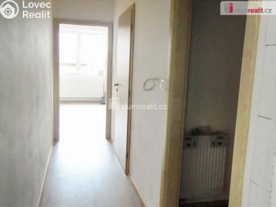 Оренда квартири 2+KK Praha 14, V chaloupkách č. 23
