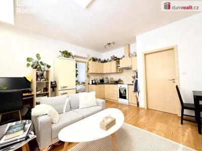 Оренда квартири 2+KK Praha 14, V chaloupkách č. 79