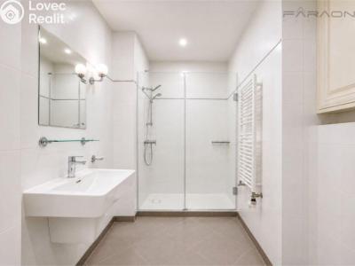 Аренда квартиры 5+KK Praha, Dřevná č. 8