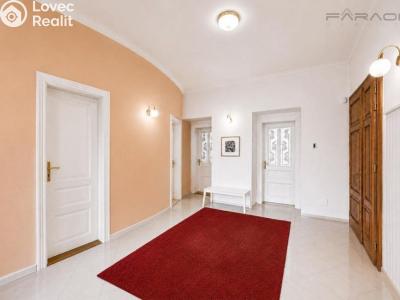 Аренда квартиры 5+KK Praha, Dřevná č. 9