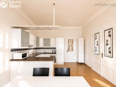 Rent apartment 5+KK Praha, Dřevná č. 4
