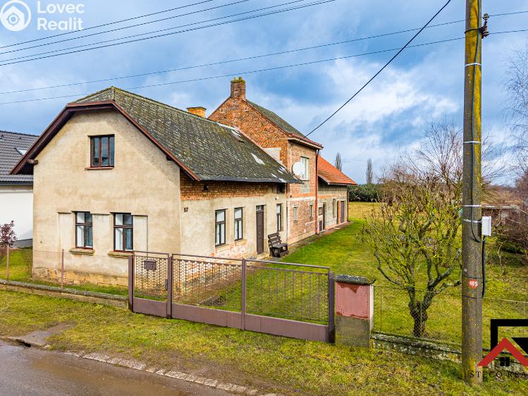 Prodej rodinného domu Lochenice č. 5
