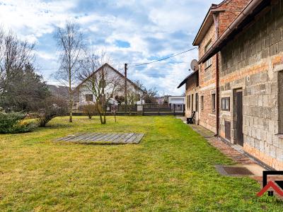 Продажа семейного дома Lochenice č. 15