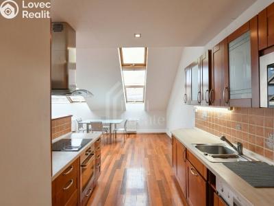 Rent apartment 2+KK Praha, Helmova č. 11
