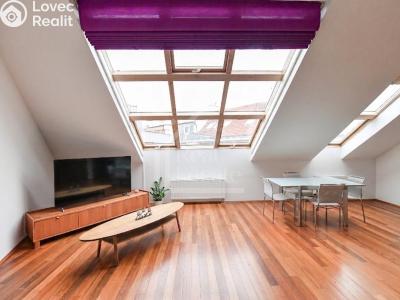 Rent apartment 2+KK Praha, Helmova č. 2