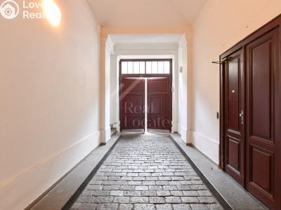 Rent apartment 2+KK Praha, Helmova č. 12