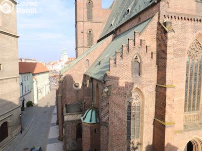 Pronájem bytu 2+1 Hradec Králové, náměstí Jana Pavla II. č. 21