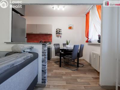 Prodej bytu 3+KK Nové Strašecí, Zahradní č. 8