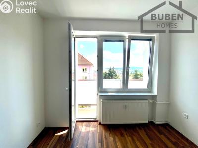 Pronájem bytu 2+1 Tachov, 1. máje 1341 č. 11