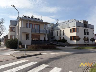 Pronájem bytu 4+KK Hradec Králové, Národních mučedníků č. 27