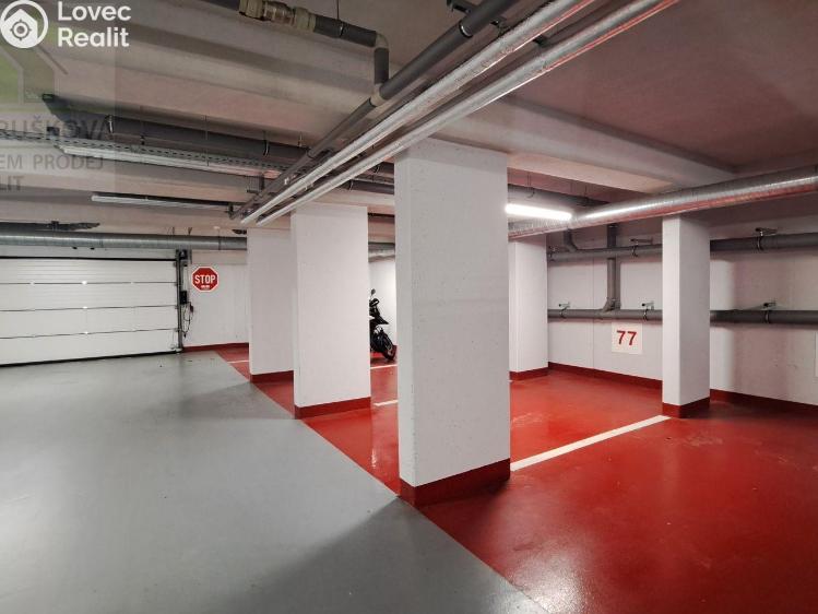 Pronájem garážového stání Ostrava, Sokolovská 6234/66 č. 2