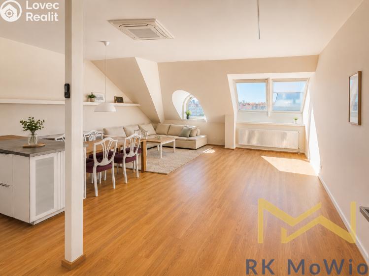 Rent apartment 4+KK Praha, náměstí Jiřího z Poděbrad č. 1