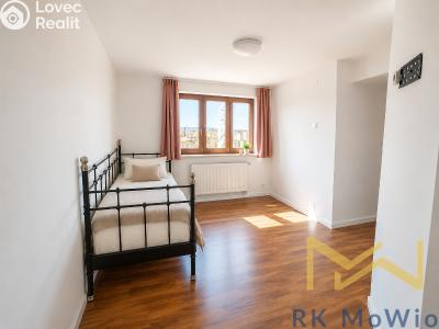 Rent apartment 4+KK Praha, náměstí Jiřího z Poděbrad č. 6