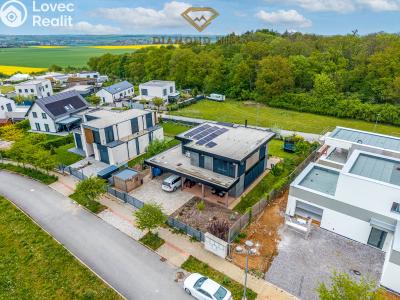 Продаж сімейного будинку Vysoký Újezd, V Hlinišťatech č. 18