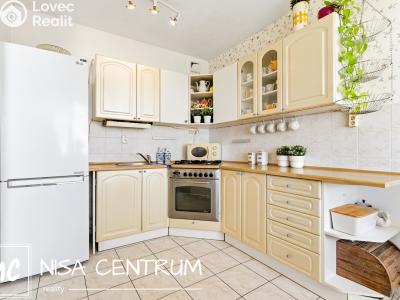 Sale apartment 3+1 Praha, Střekovská č. 7
