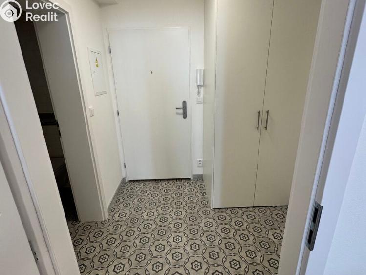 Pronájem bytu 1+KK České Budějovice, Česká č. 4