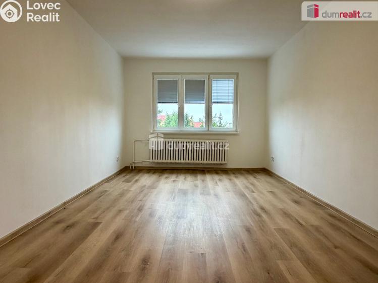 Rent apartment 2+1 Ostrov, Severní č. 4