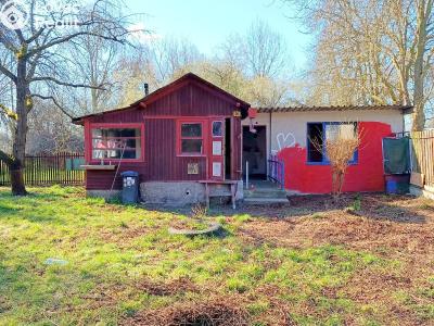 Prodej chaty Kostelec nad Labem, Na Pískách 60 č. 1