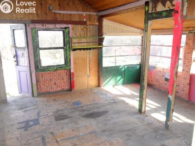 Prodej chaty Kostelec nad Labem, Na Pískách 60 č. 8