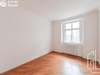 Аренда квартиры 4+1 Praha, Vlašská č. 10