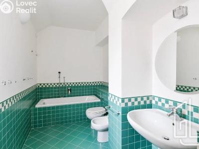 Аренда квартиры 4+1 Praha, Vlašská č. 12