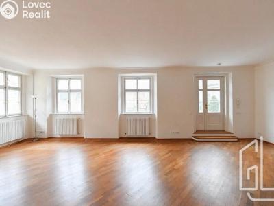 Аренда квартиры 4+1 Praha, Vlašská č. 16