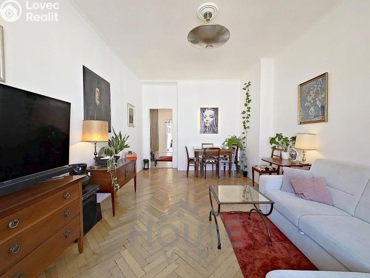 Продаж квартири 2+KK Praha, Štefánikova č. 1