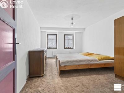 Sale family house Tupadly č. 14