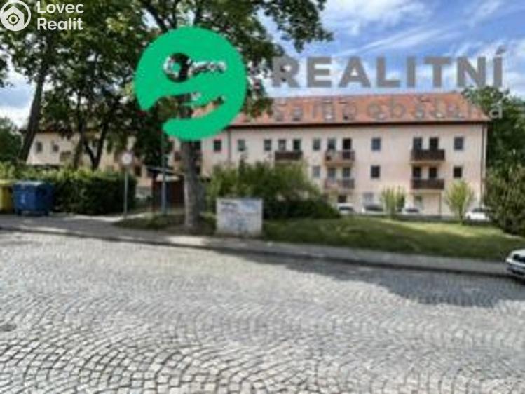 Продаж квартири 4+KK Milovice nad Labem, Kaštanova č. 1