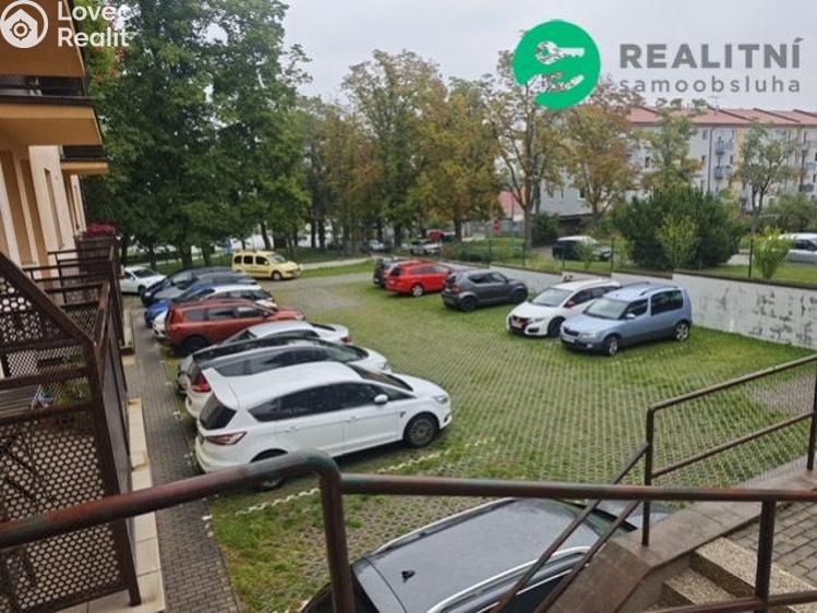 Продаж квартири 4+KK Milovice nad Labem, Kaštanova č. 5