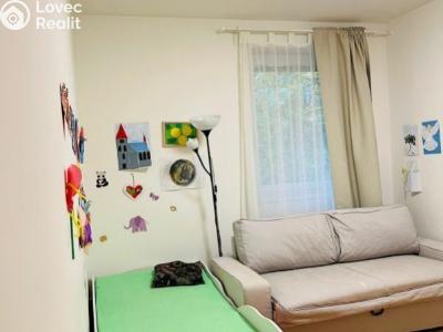Продаж квартири 4+KK Milovice nad Labem, Kaštanova č. 13