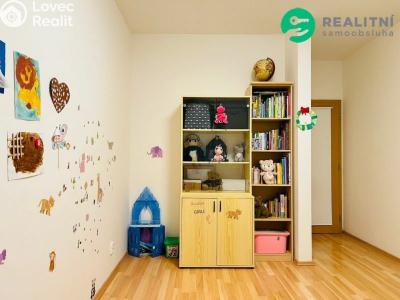 Продаж квартири 4+KK Milovice nad Labem, Kaštanova č. 22