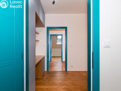 Продаж квартири 4+1 Praha, Pod lipkami č. 17