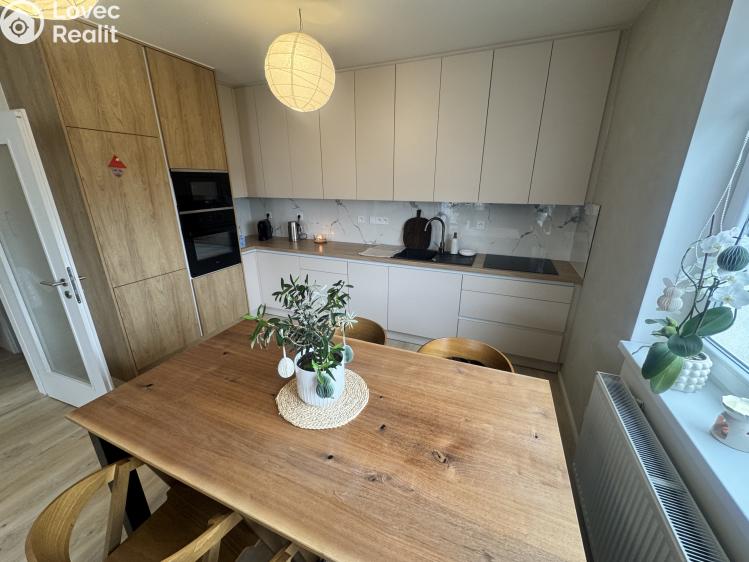Продаж квартири 3+KK Milovice, Armádní 895 č. 5