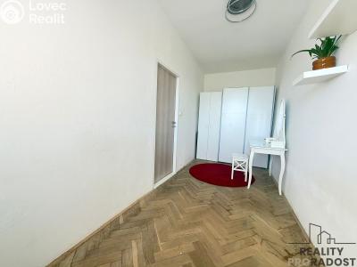 Продаж квартири 3+1 Znojmo, Pražská sídl. č. 3