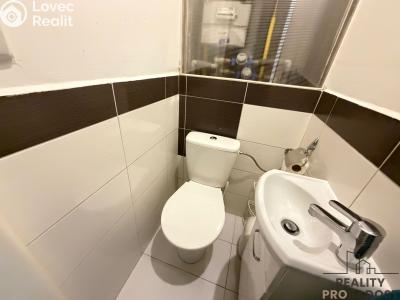 Продаж квартири 3+1 Znojmo, Pražská sídl. č. 7