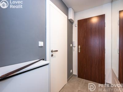 Продажа квартиры 1+KK Praha, Opletalova č. 13