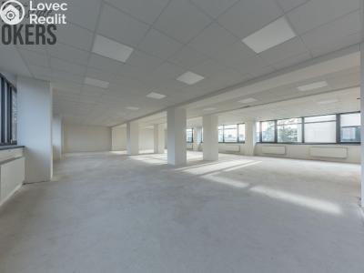 Rent office space Praha, Průběžná č. 6