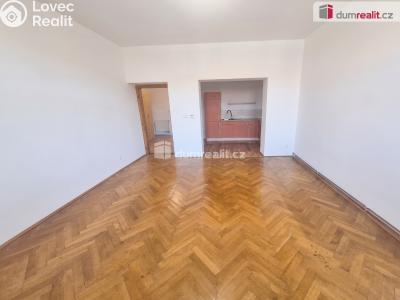 Pronájem bytu 2+KK Roudnice nad Labem, Špindlerova třída č. 7