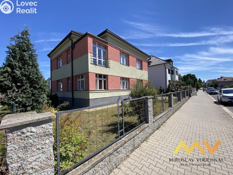 Pronájem bytu 2+KK Hradec Králové, Nerudova č. 1