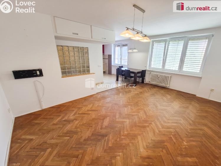 Pronájem bytu 2+KK Roudnice nad Labem, Na Urbance č. 2