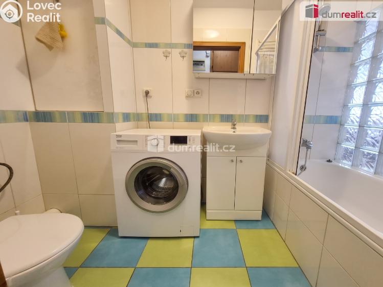 Pronájem bytu 2+KK Roudnice nad Labem, Na Urbance č. 3