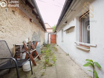 Продаж сімейного будинку Třebenice, Loucká 147 č. 10