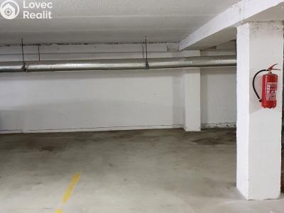 Pronájem garážového stání Praha, Pod altánem č. 1