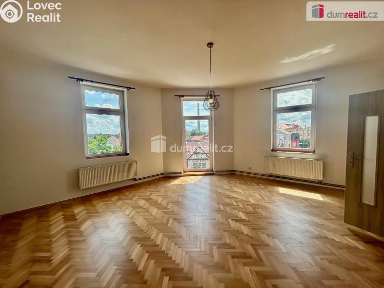 Rent apartment 2+1 Kolín, Ovčárecká č. 1