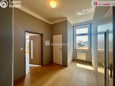 Rent apartment 2+1 Kolín, Ovčárecká č. 2