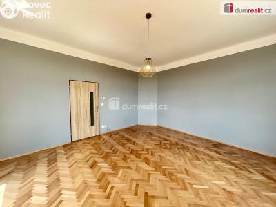 Rent apartment 2+1 Kolín, Ovčárecká č. 5