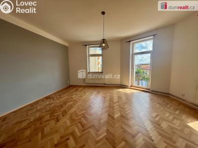 Rent apartment 2+1 Kolín, Ovčárecká č. 9