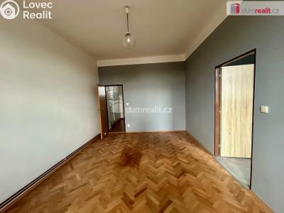 Rent apartment 2+1 Kolín, Ovčárecká č. 15